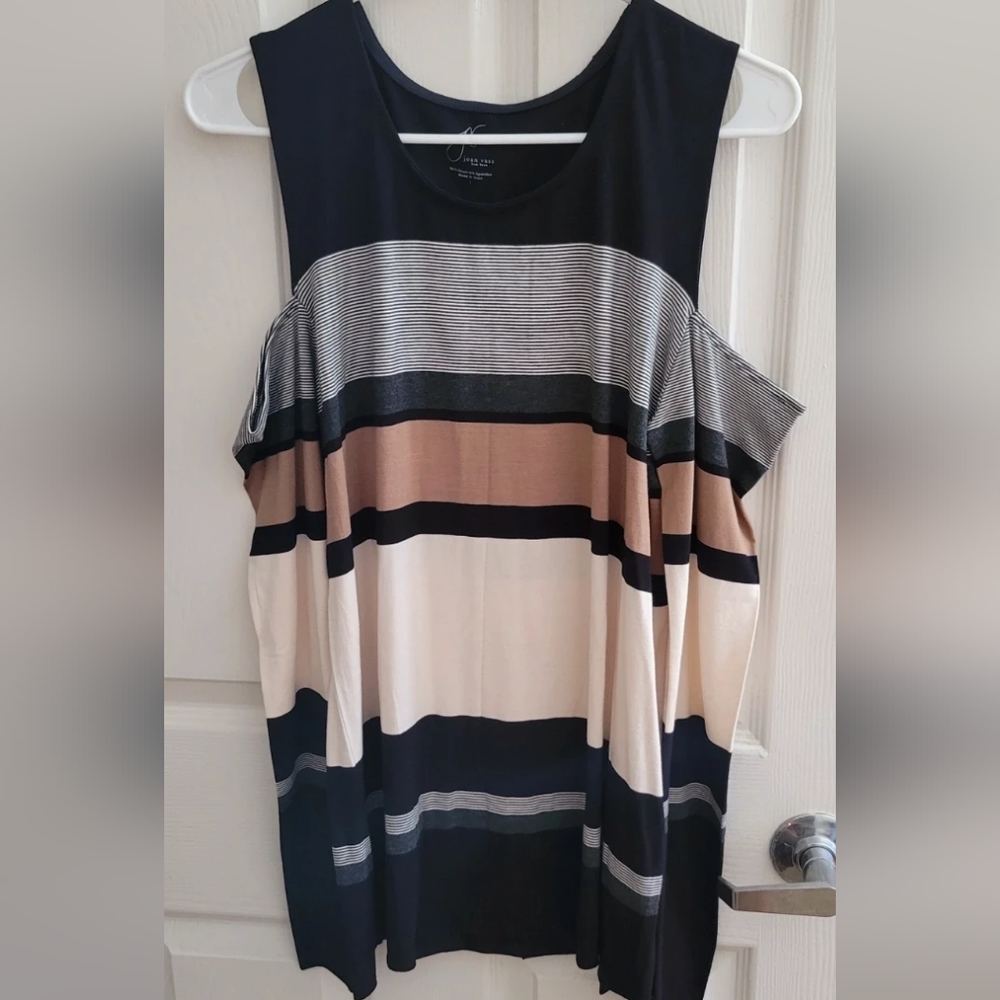 Women's Top